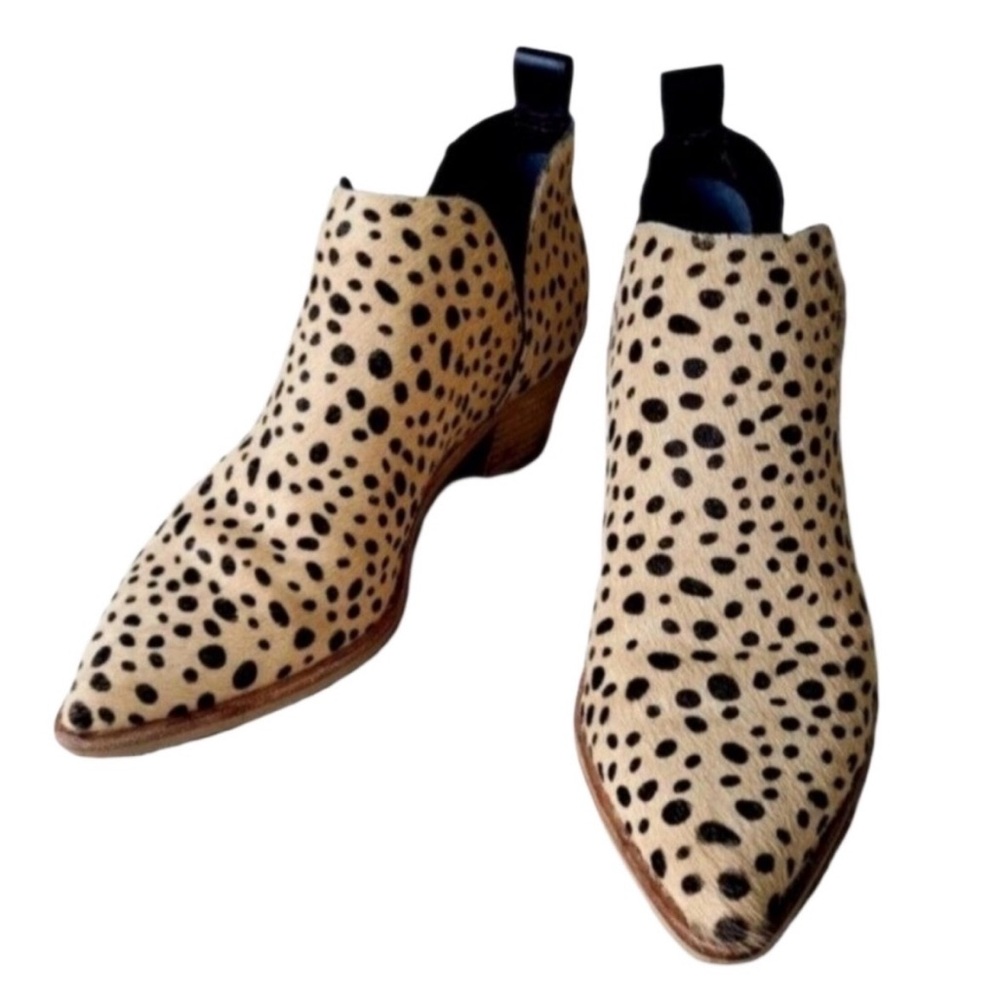 NWT Box Dolce Vita “Kaidie” Cream and Black Spotted Suede Ankle Boots - Picture 13 of 16